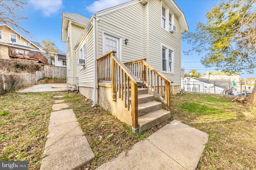 2905 GOODWOOD ROAD Baltimore, MD 21214