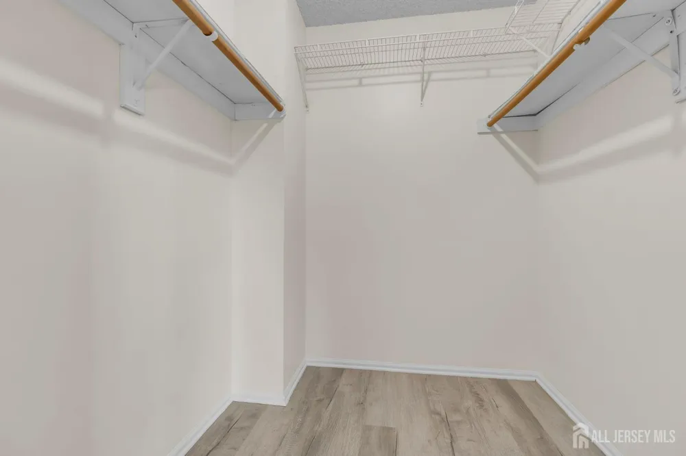 91 Chelsea Court #14 Franklin, NJ 08823