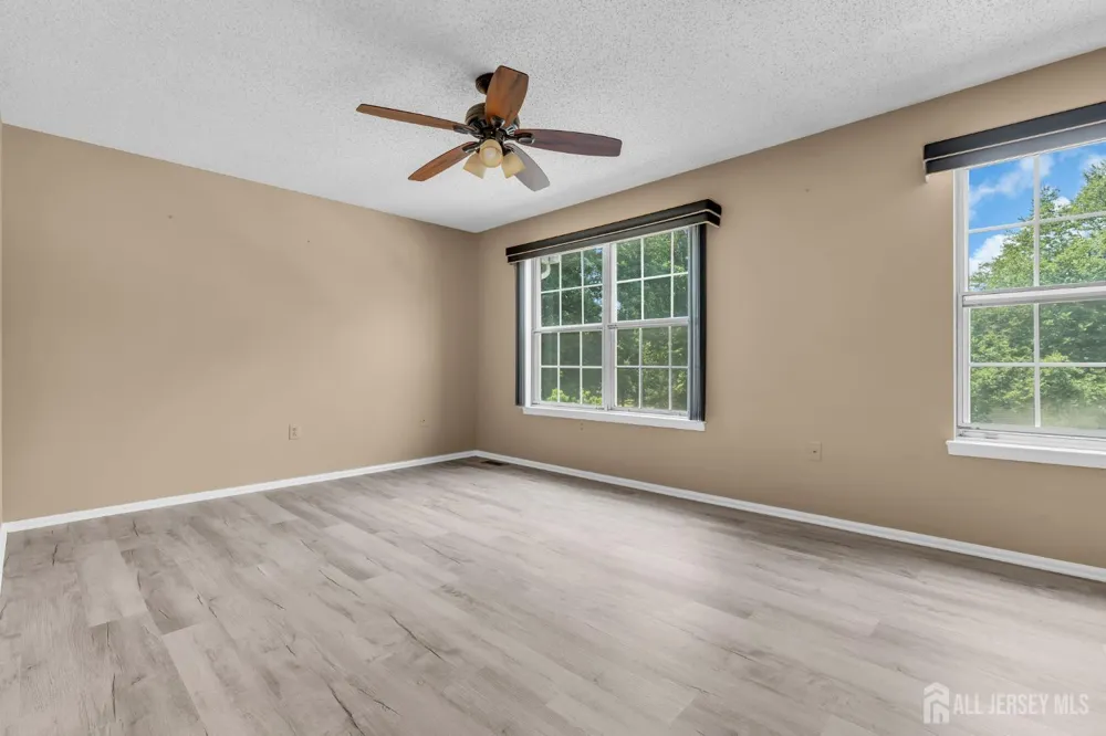 91 Chelsea Court #14 Franklin, NJ 08823