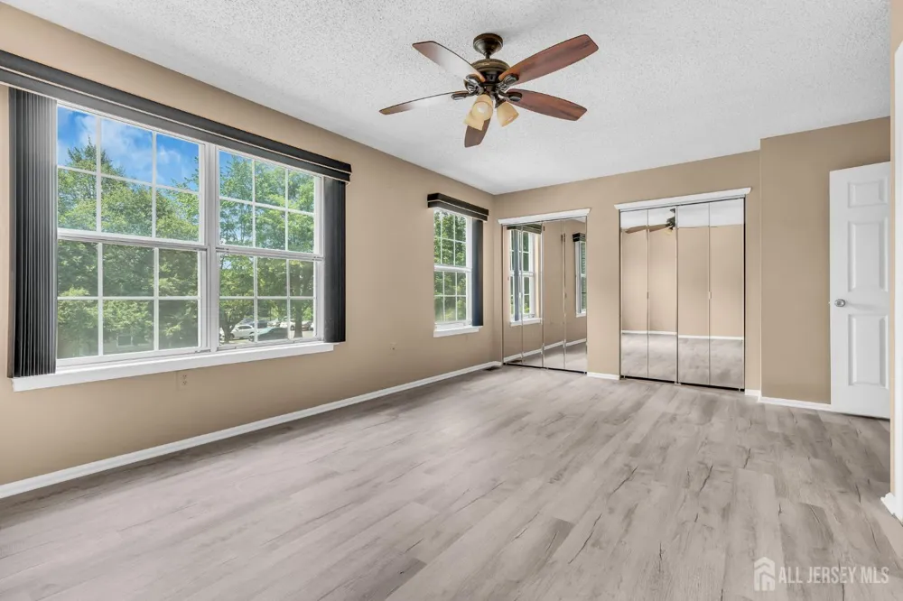 91 Chelsea Court #14 Franklin, NJ 08823