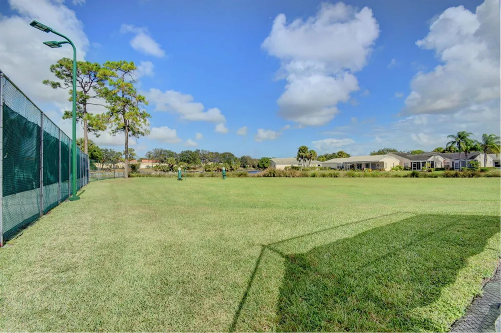 120 Paddock Lane 