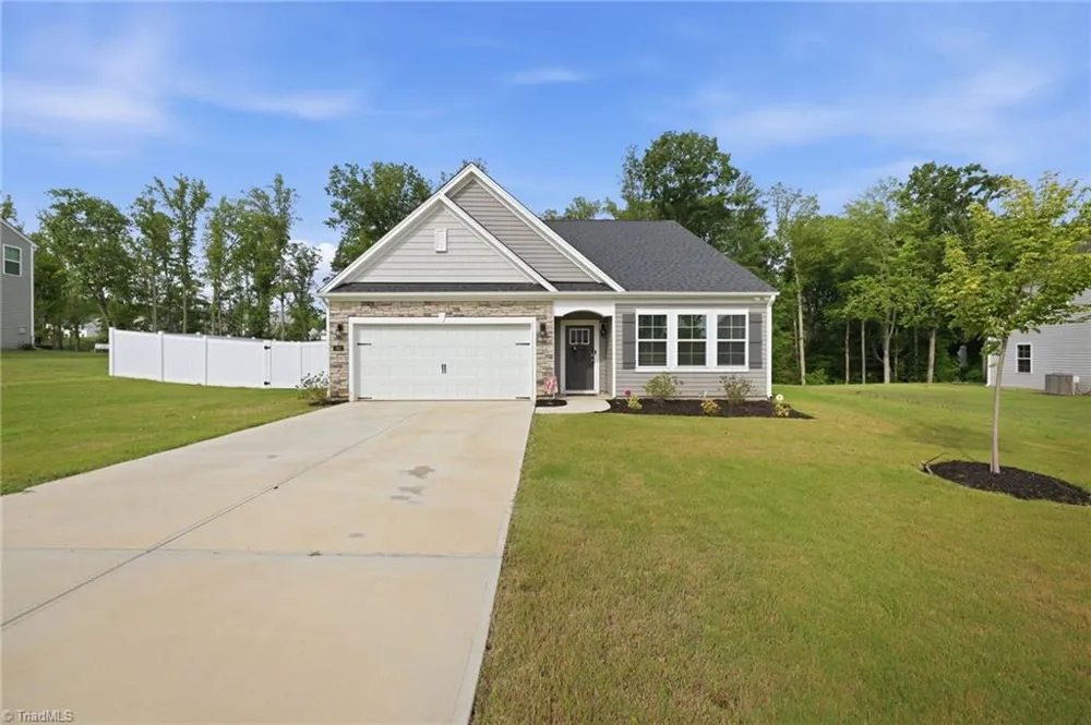 342 Willowbrooke Way Stokesdale, NC 27357