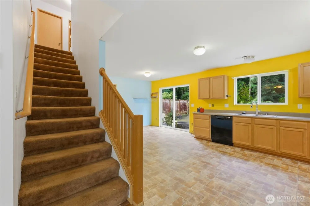21284 Brevik Place NW Poulsbo, WA 98370