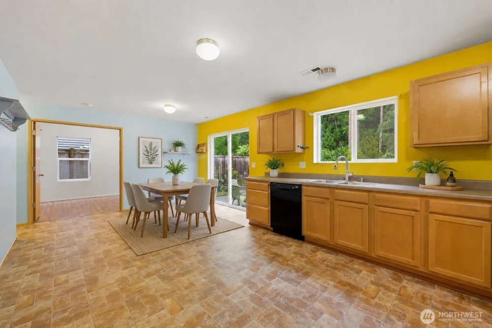 21284 Brevik Place NW Poulsbo, WA 98370