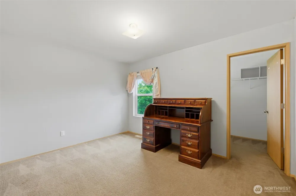 21284 Brevik Place NW Poulsbo, WA 98370
