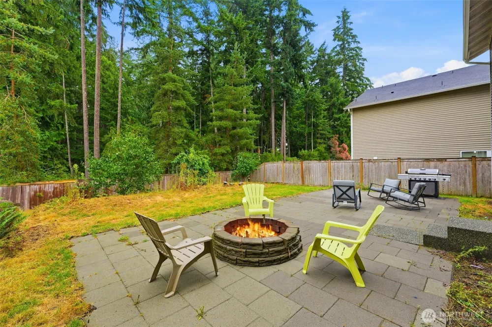 21284 Brevik Place NW Poulsbo, WA 98370