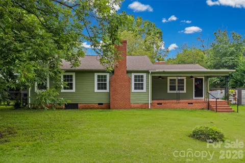 194 Old Limestone Road W