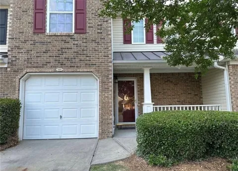 305 Fox Overlook