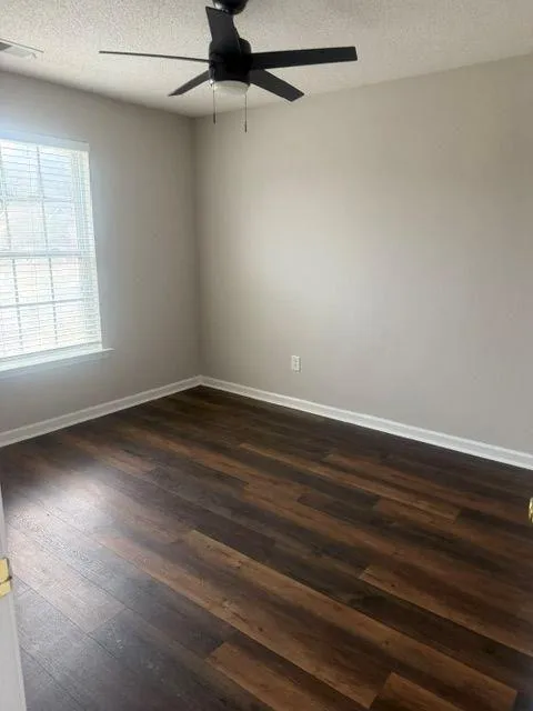 305 Fox Overlook Woodstock, GA 30188