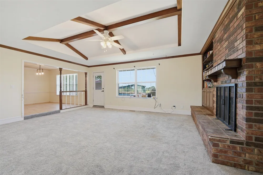 103 E Lakeview Court Tecumseh, OK 74873