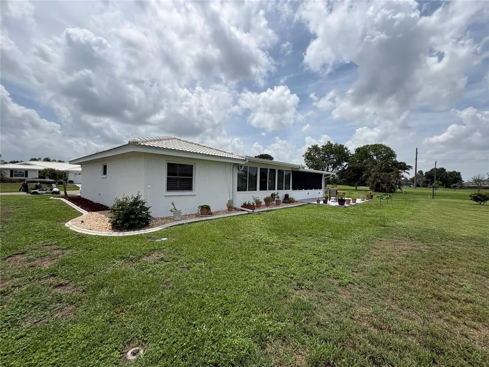 1612 S ELMWOOD DRIVE Bradenton, FL 34208