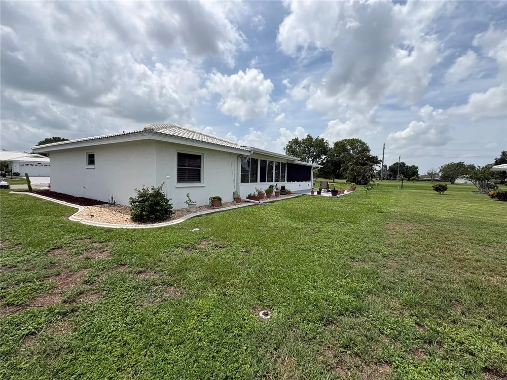 1612 S ELMWOOD DRIVE Bradenton, FL 34208