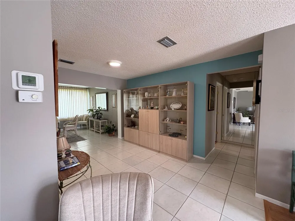 1612 S ELMWOOD DRIVE Bradenton, FL 34208