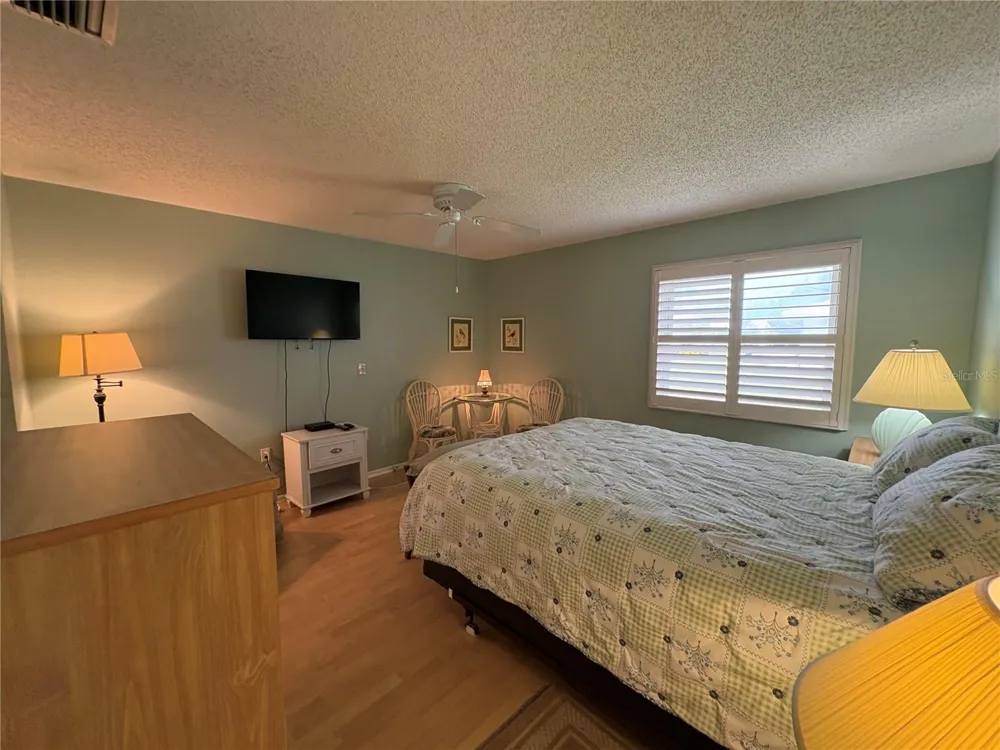 1612 S ELMWOOD DRIVE Bradenton, FL 34208