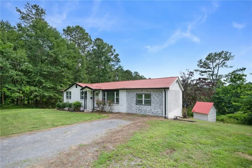 1945 Big Ridge Road Talking Rock, GA 30175