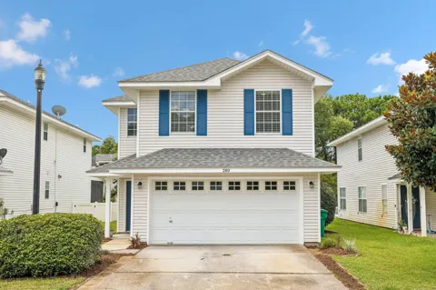 280 Twin Lakes Lane
