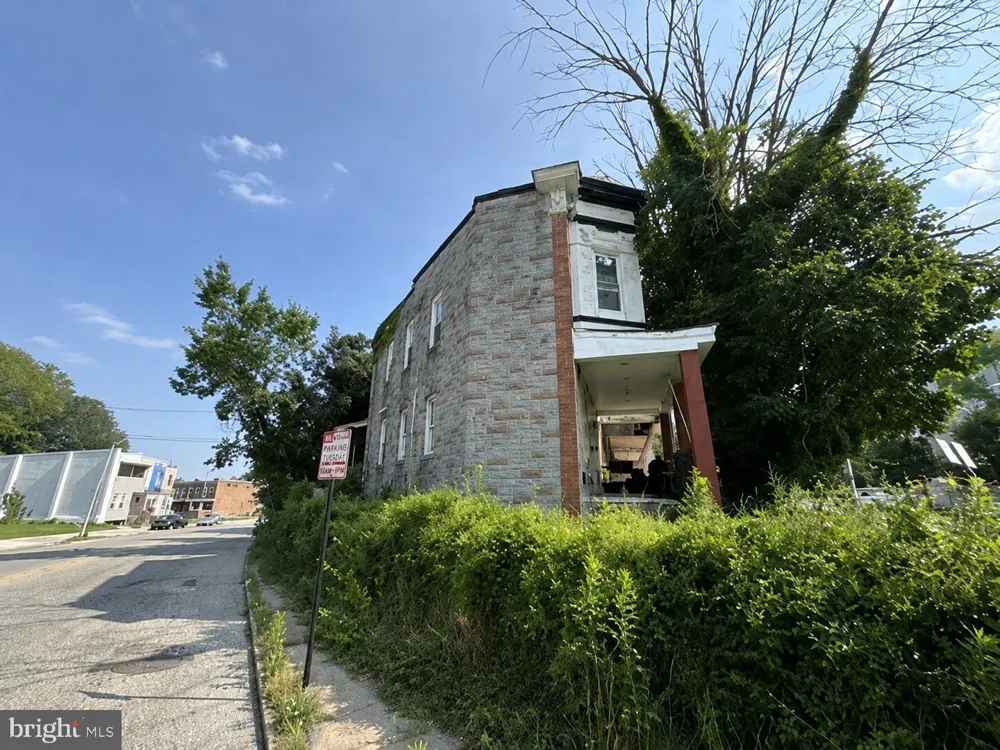 1713 ROSEDALE STREET Baltimore, MD 21216