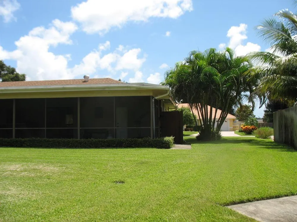 1805 Richard Lane Palm Springs, FL 33406
