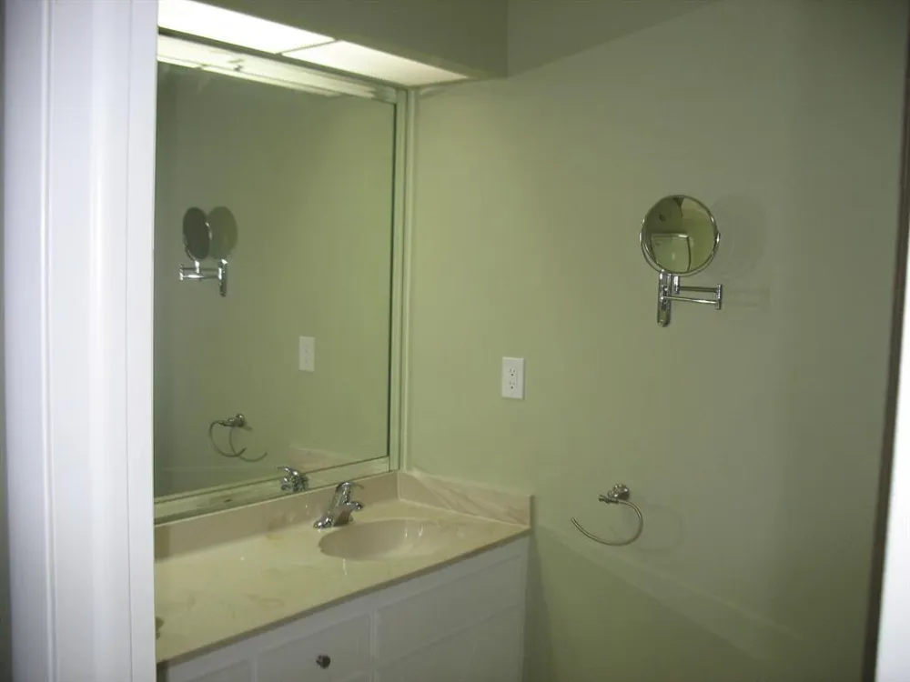 1805 Richard Lane Palm Springs, FL 33406