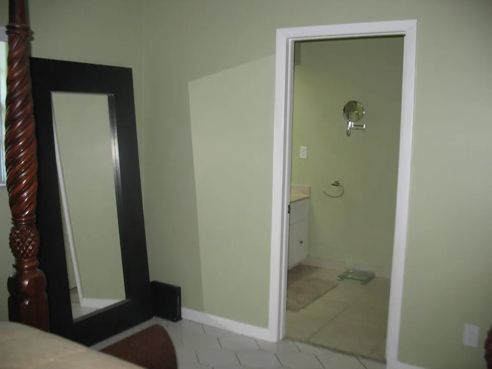1805 Richard Lane Palm Springs, FL 33406