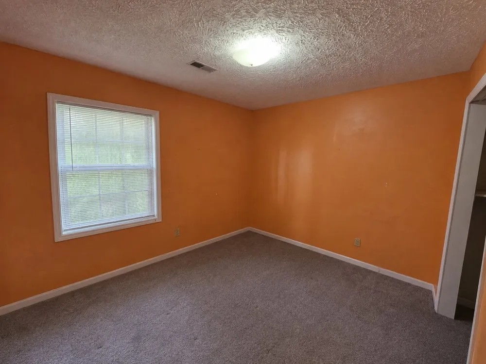 2001 Hyde Park Ln Knoxville, TN 37921