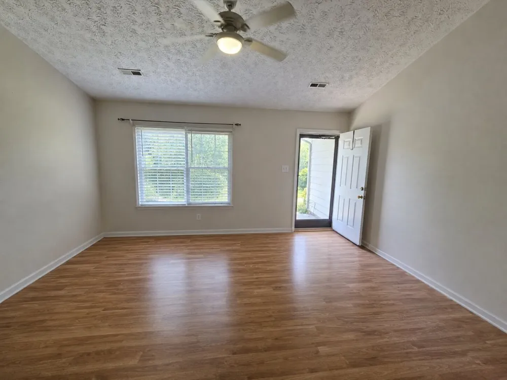 2001 Hyde Park Ln Knoxville, TN 37921