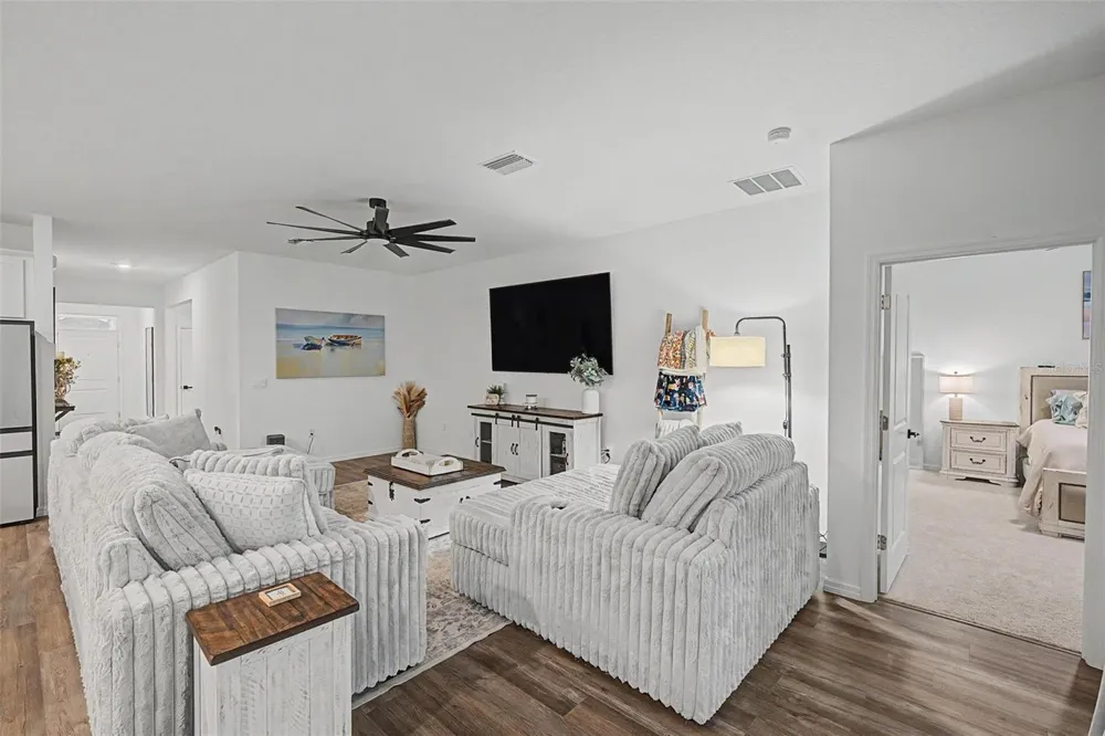 7815 WHEAT STONE DRIVE Zephyrhills, FL 33540