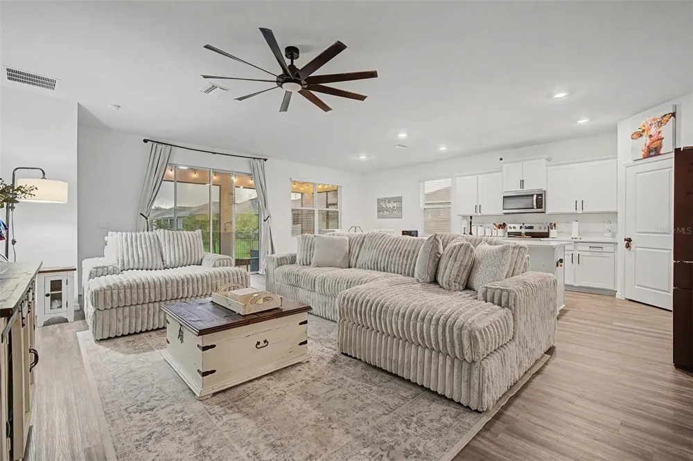 7815 WHEAT STONE DRIVE Zephyrhills, FL 33540