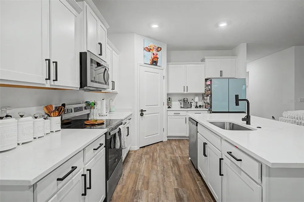 7815 WHEAT STONE DRIVE Zephyrhills, FL 33540