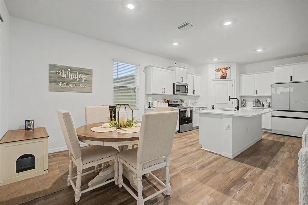 7815 WHEAT STONE DRIVE Zephyrhills, FL 33540
