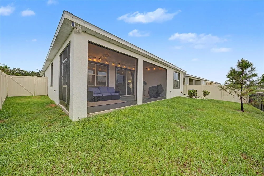 7815 WHEAT STONE DRIVE Zephyrhills, FL 33540