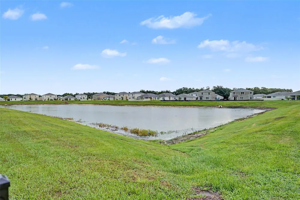 7815 WHEAT STONE DRIVE Zephyrhills, FL 33540