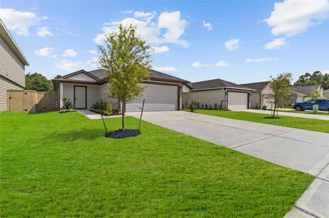 14351 Leafy Willow Drive