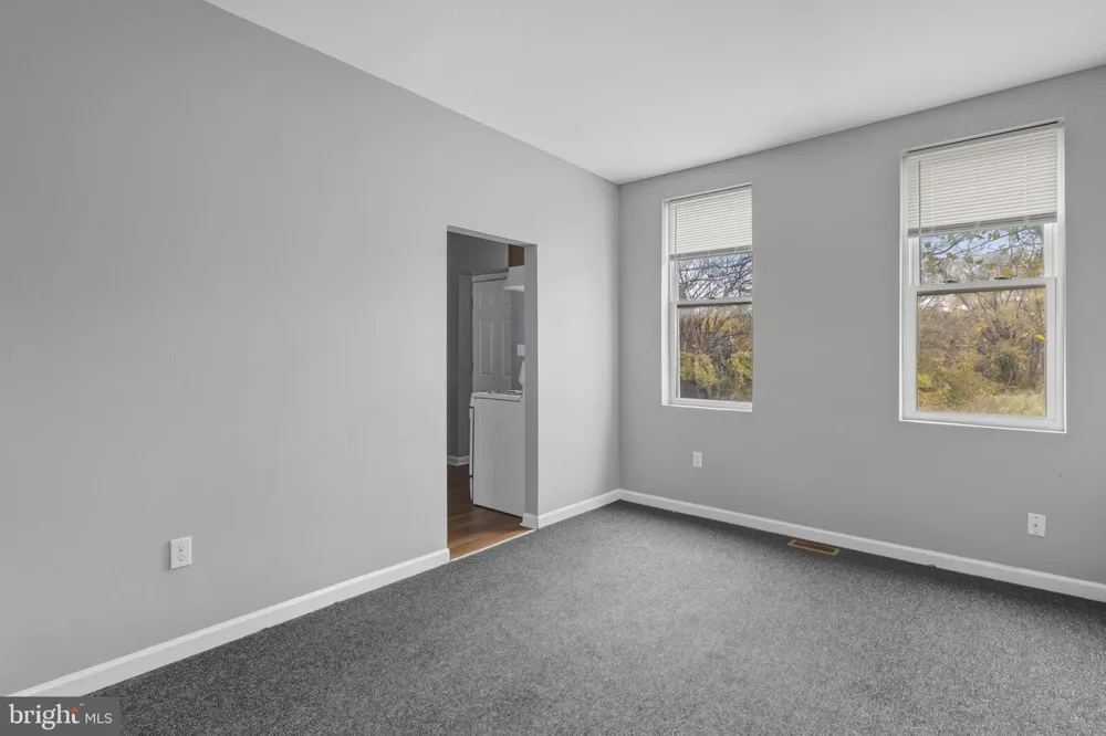 1209 DUKELAND STREET Baltimore, MD 21216