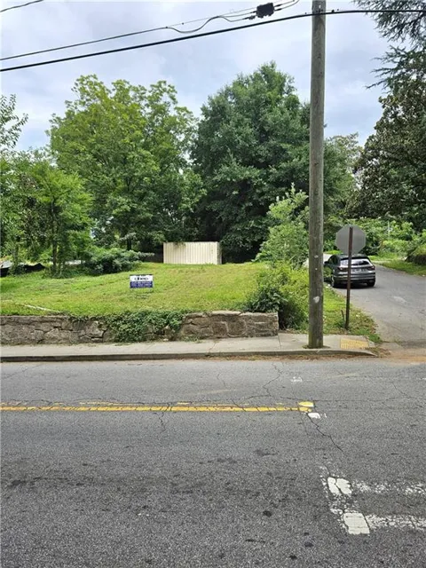 547 Chappell Road NW