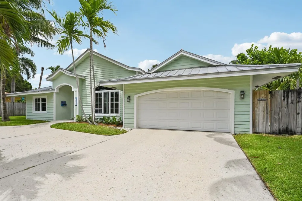 4911 NE 25TH AVENUE Lighthouse Point, FL 33064