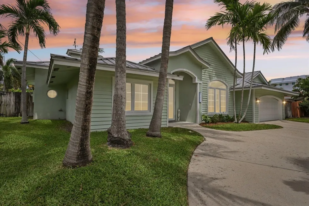 4911 NE 25TH AVENUE Lighthouse Point, FL 33064