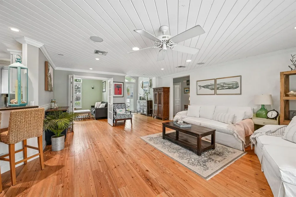 4911 NE 25TH AVENUE Lighthouse Point, FL 33064