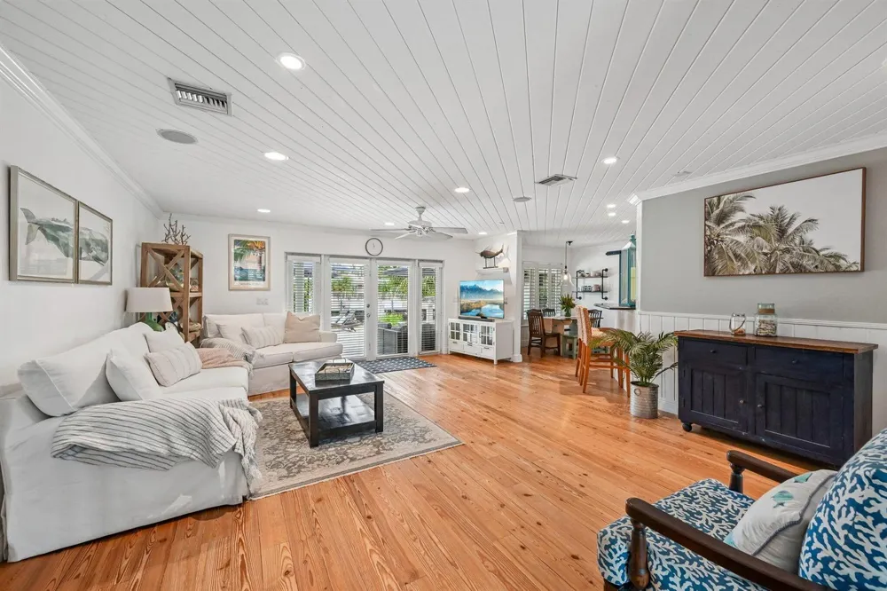 4911 NE 25TH AVENUE Lighthouse Point, FL 33064