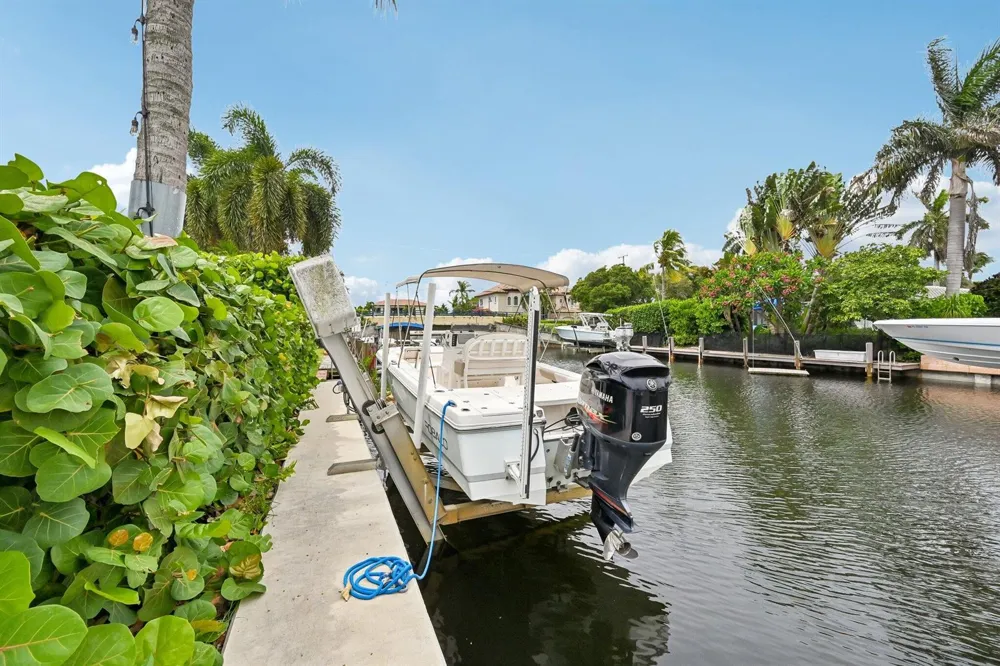 4911 NE 25TH AVENUE Lighthouse Point, FL 33064