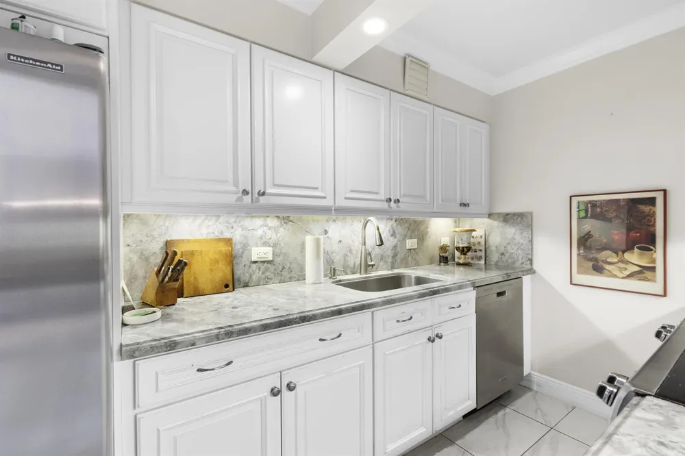 1208 MARINE WAY #901 North Palm Beach, FL 33408