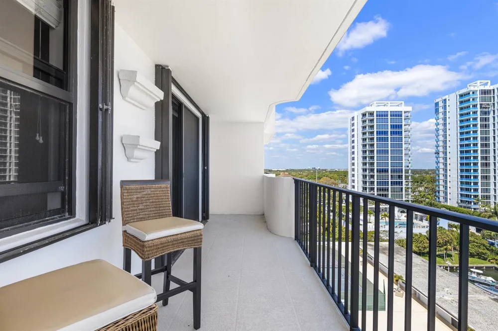 1208 MARINE WAY #901 North Palm Beach, FL 33408
