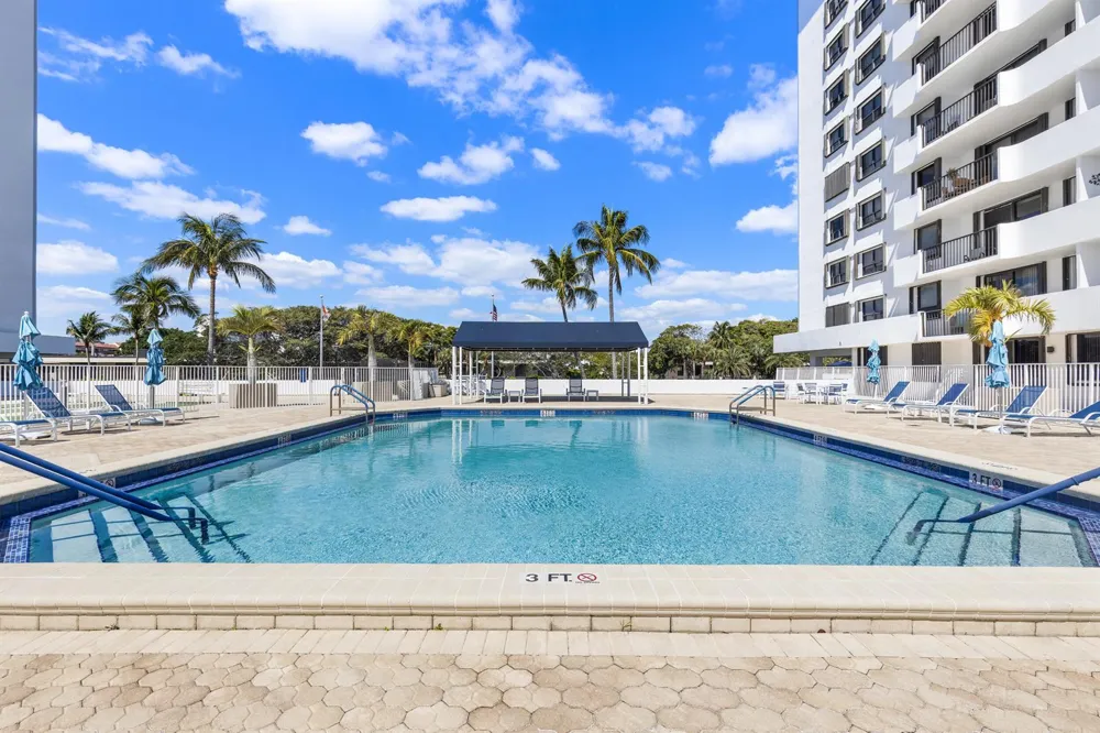 1208 MARINE WAY #901 North Palm Beach, FL 33408