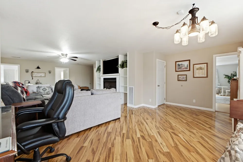 1700 Cedar Valley Rd Sweetwater, TN 37874