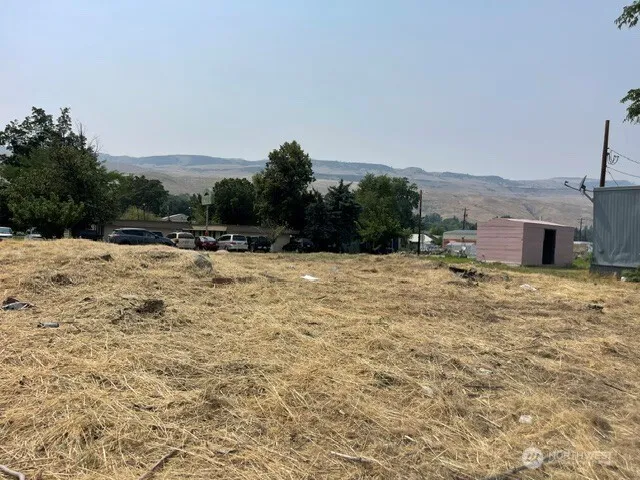 0 nna Foster Creek Avenue Bridgeport, WA 98813