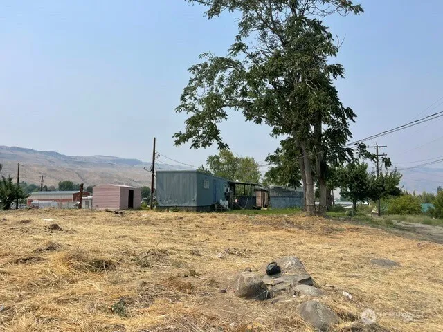 0 nna Foster Creek Avenue Bridgeport, WA 98813
