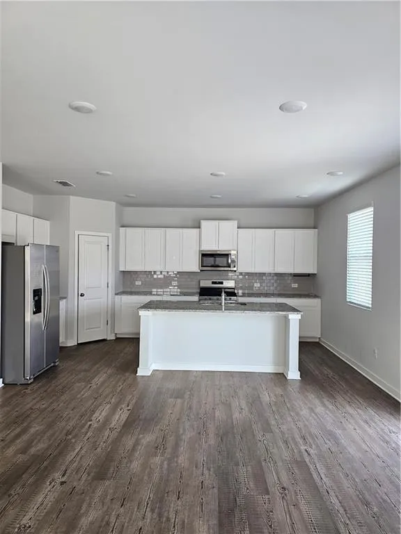 2499 Brown Dove Way Grayson, GA 30017