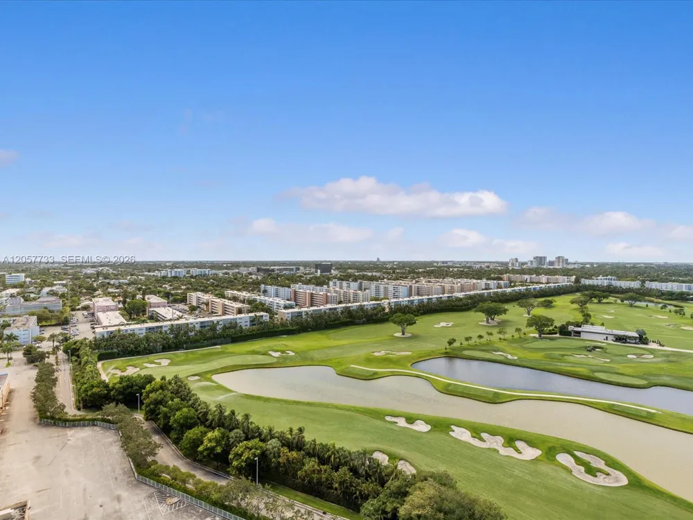 1745 E Hallandale Beach Blvd #2007W Hallandale Beach, FL 33009