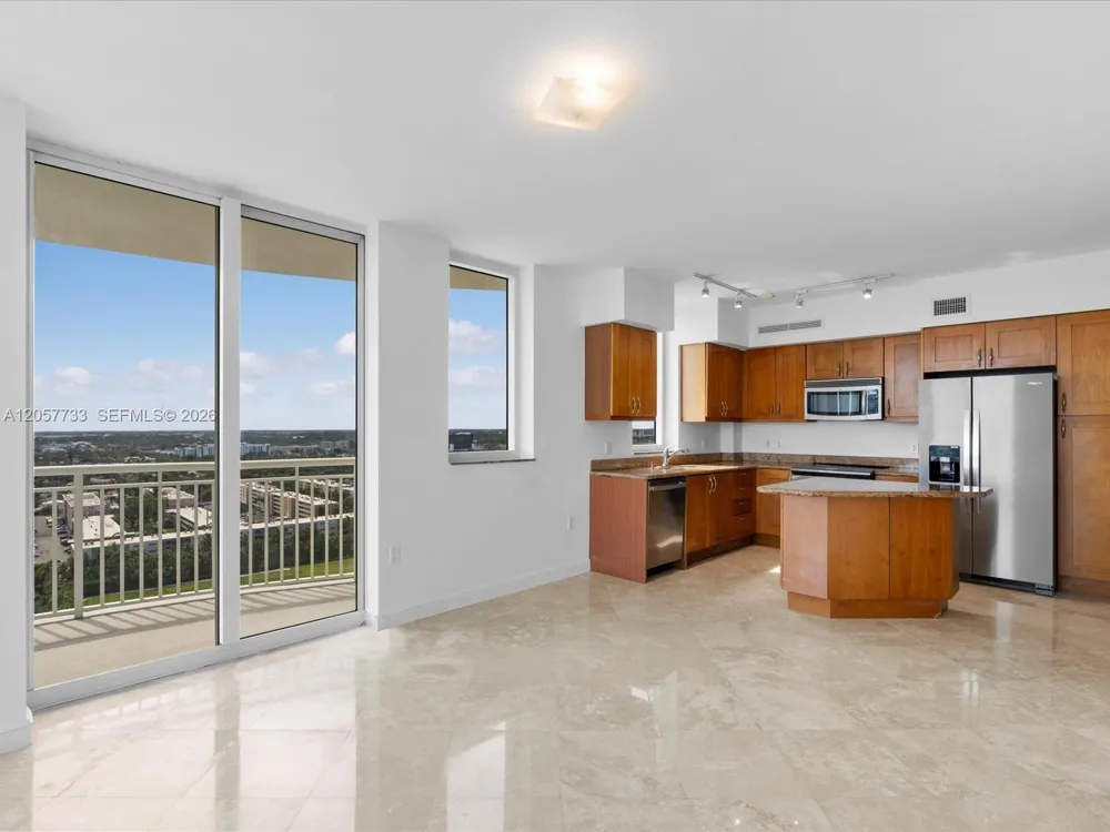 1745 E Hallandale Beach Blvd #2007W Hallandale Beach, FL 33009