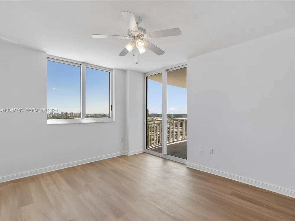 1745 E Hallandale Beach Blvd #2007W Hallandale Beach, FL 33009